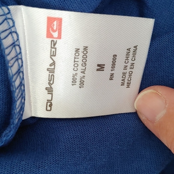 NWT Quicksilver Men's Blue Short Sleeve Graphic T-Shirt Medium - Picture 10 of 11
